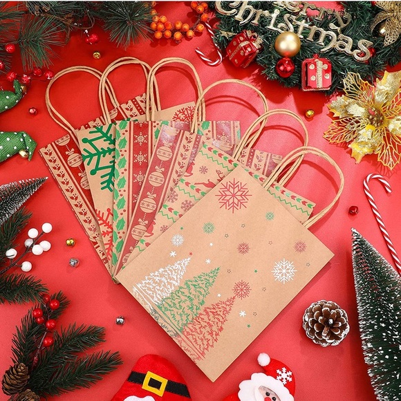 Other - LAST SET🌲 10 HOLIDAY GIFT BAGS- KRAFT STYLE